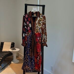 FARM Rio Patchwork Floral Button-Front Long Sleeve Dress in Red, Navy & Cream